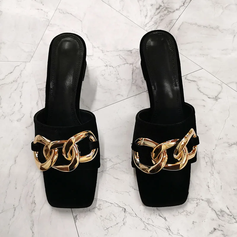 2021 New Summer Sandals Women Black Flock Fashion Square High Heels Woman Sandals Velvet Open Toe Metal Decoration Shoes Lady
2021 New Summer Sandals Women Black Flock Fashion Square High Heels Woman Sandals Velvet Open Toe Metal Decoration Shoes Lady