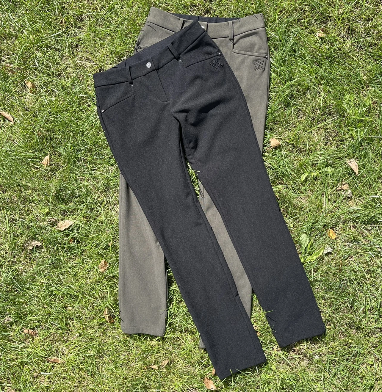 Осенне-зимняя толстая одежда для гольфа с песком женские брюки Стрейчевые облегающие спортивные длинные брюки для отдыха
Осенне-зимняя толстая одежда для гольфа с песком женские брюки Стрейчевые облегающие спортивные длинные брюки для отдыха