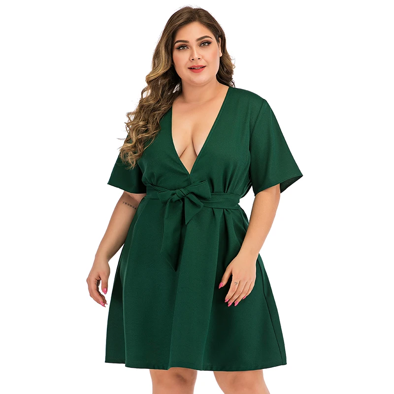 Amtivaya Women 's Plus Size Dress Summer 2020 Clothes Beach Sexy Party Dresses Long Sleeve V Neck Gothic Knee Length Midi Dress.
Amtivaya Women 's Plus Size Dress Summer 2020 Clothes Beach Sexy Party Dresses Long Sleeve V Neck Gothic Knee Length Midi Dress.