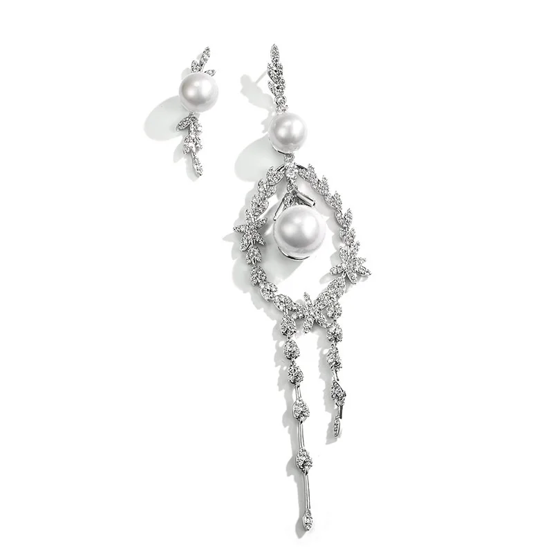 S925 Sterling Silver Ins Fashion Personality Petal Pearl Earrings Niche Design High-end Luxury Brand Monaco Jewelry Woman Gift
S925 Sterling Silver Ins Fashion Personality Petal Pearl Earrings Niche Design High-end Luxury Brand Monaco Jewelry Woman Gift