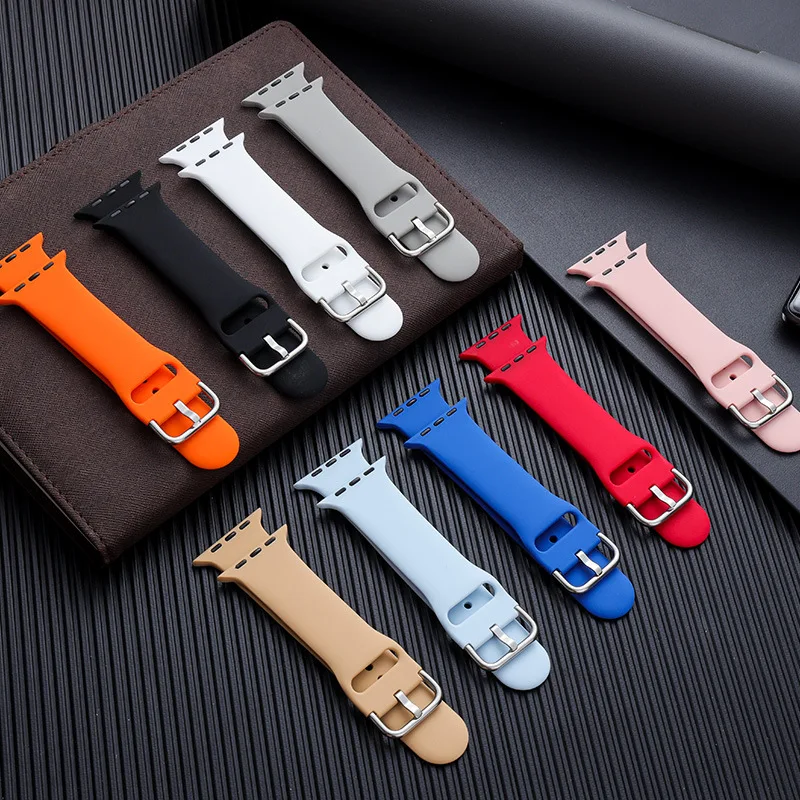 Suitable for Apple Watch strap Pure color sports pin buckle Comfortable silicone material 38/40mm 42/44mm Waterproof Watchband
Suitable for Apple Watch strap Pure color sports pin buckle Comfortable silicone material 38/40mm 42/44mm Waterproof Watchband