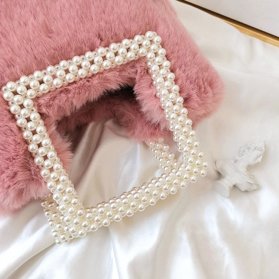 Pearls Handle Faux Fur Handbags Women 2020 Winter Cute Faux Rabbit Fur Purses And Handbag Female Chain Shoulder Bag Top Quality
Pearls Handle Faux Fur Handbags Women 2020 Winter Cute Faux Rabbit Fur Purses And Handbag Female Chain Shoulder Bag Top Quality