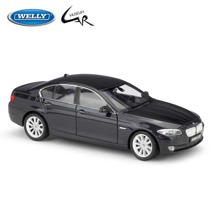 WELLY 1:24 Model Car Simulation Alloy Metal Toy Car Children's Toy Gift Collection Model Toy Gifts BMW 535i
WELLY 1:24 Model Car Simulation Alloy Metal Toy Car Children's Toy Gift Collection Model Toy Gifts BMW 535i