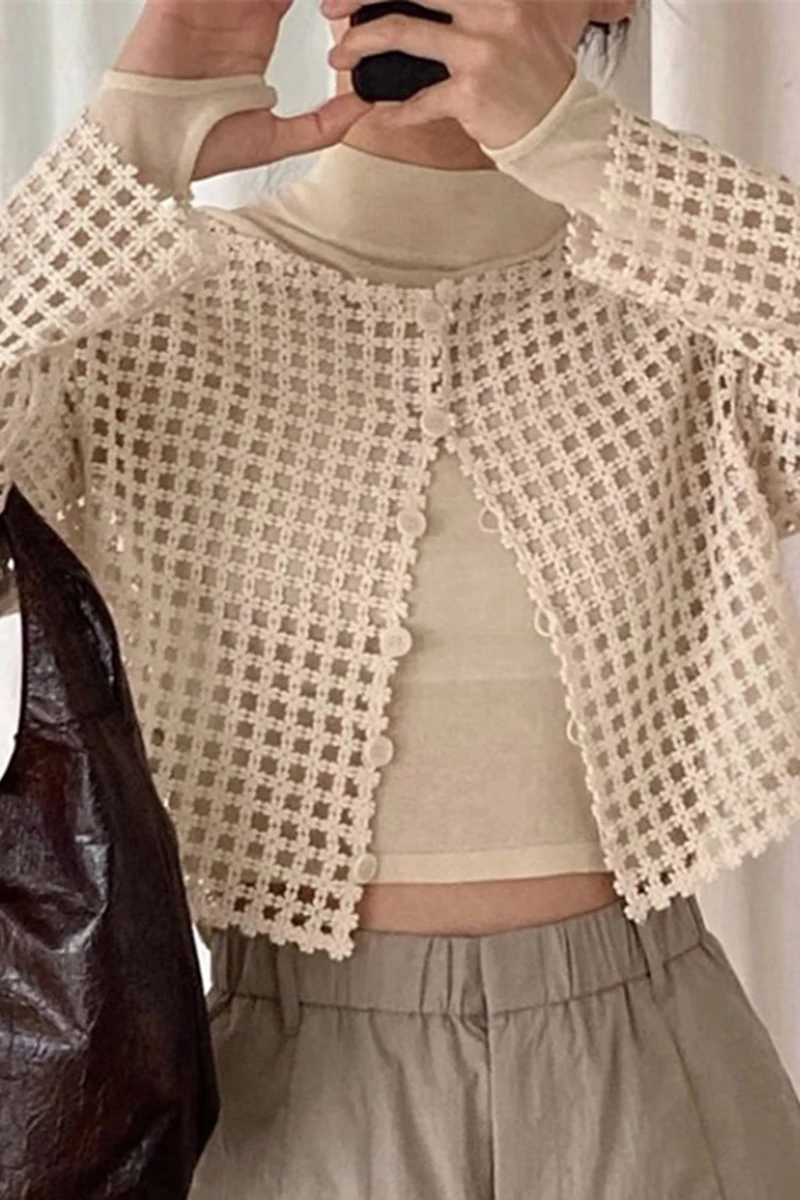 VANOVICH Korean Style Women Shirts Wild Solid Color Ladies Shirts Round Neck Hollow Perspective Single-breasted Summer New 2021
VANOVICH Korean Style Women Shirts Wild Solid Color Ladies Shirts Round Neck Hollow Perspective Single-breasted Summer New 2021