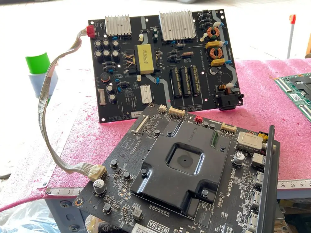 Original Thunderbird I55C-UI motherboard 40-M838A5-MAD2HG MAB screen LVU550NE3L SJ9W0 
Original Thunderbird I55C-UI motherboard 40-M838A5-MAD2HG MAB screen LVU550NE3L SJ9W0