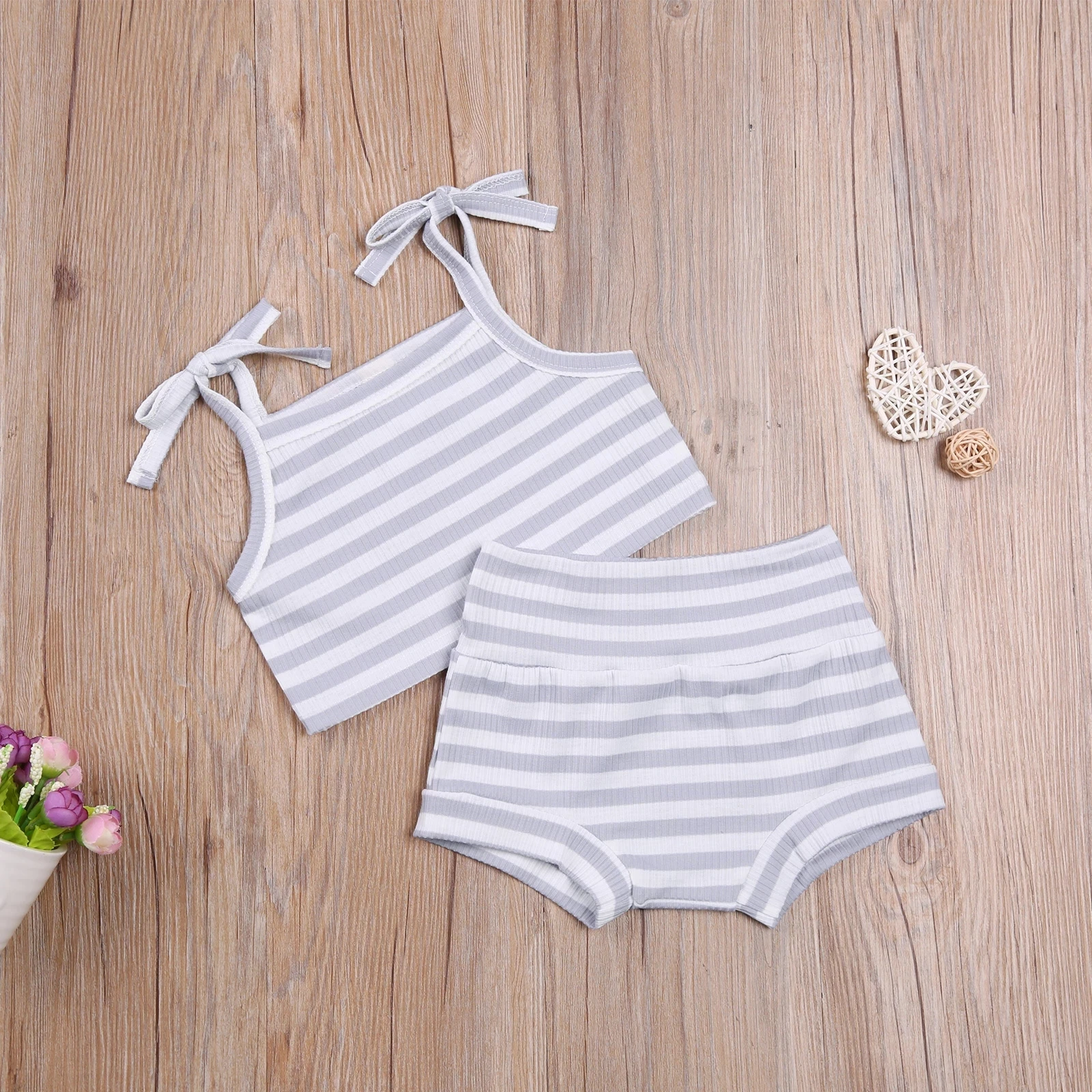 2021 Baby Summer Clothing 2Pcs Toddler Outfits Stripes/Solid Lacing Shoulder Strap Tank Tops Elastic Waist Shorts for Baby Girl
2021 Baby Summer Clothing 2Pcs Toddler Outfits Stripes/Solid Lacing Shoulder Strap Tank Tops Elastic Waist Shorts for Baby Girl