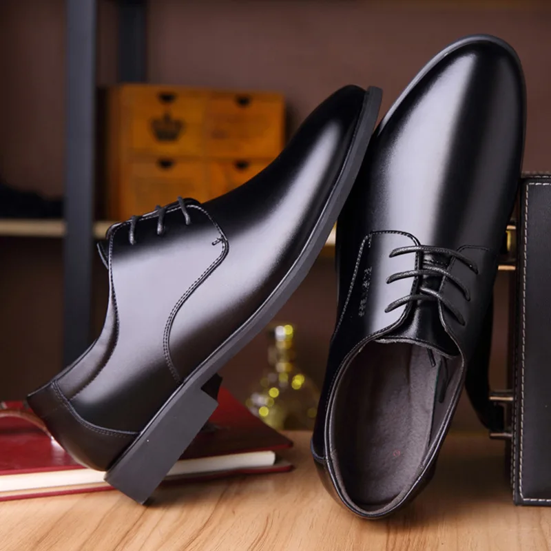 Fashion Slip On Men Dress Shoes Men Oxfords Fashion Business Dress Men Shoes 2022 New Classic Leather Men'S Suits Shoes 
Fashion Slip On Men Dress Shoes Men Oxfords Fashion Business Dress Men Shoes 2022 New Classic Leather Men'S Suits Shoes