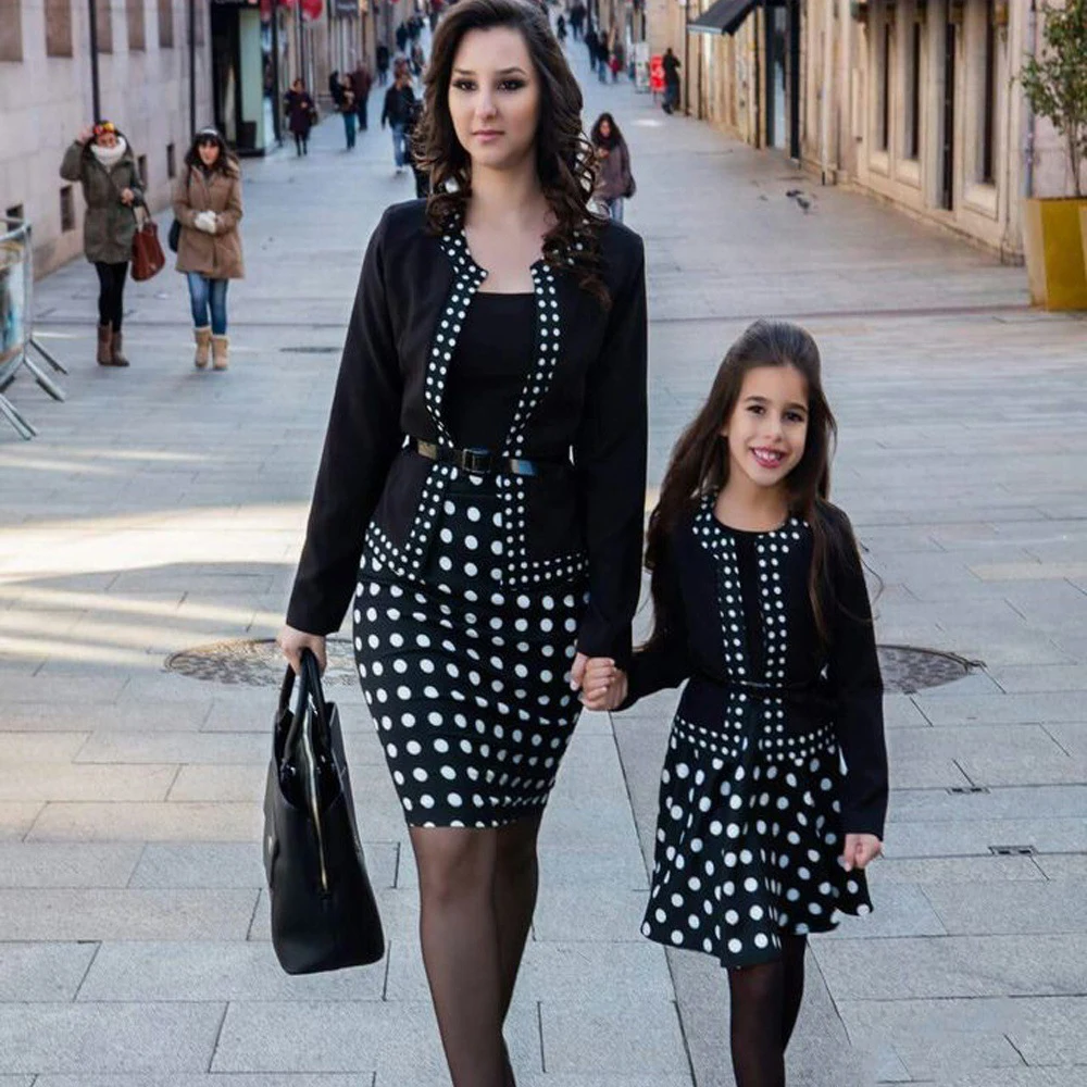 Fake 2 Pieces Woman Dress 2021 Spring Casual Plus Size Slim Dot Print Office Pencil Bodycon Dresses Vintage Sexy Party Dress 3XL
Fake 2 Pieces Woman Dress 2021 Spring Casual Plus Size Slim Dot Print Office Pencil Bodycon Dresses Vintage Sexy Party Dress 3XL