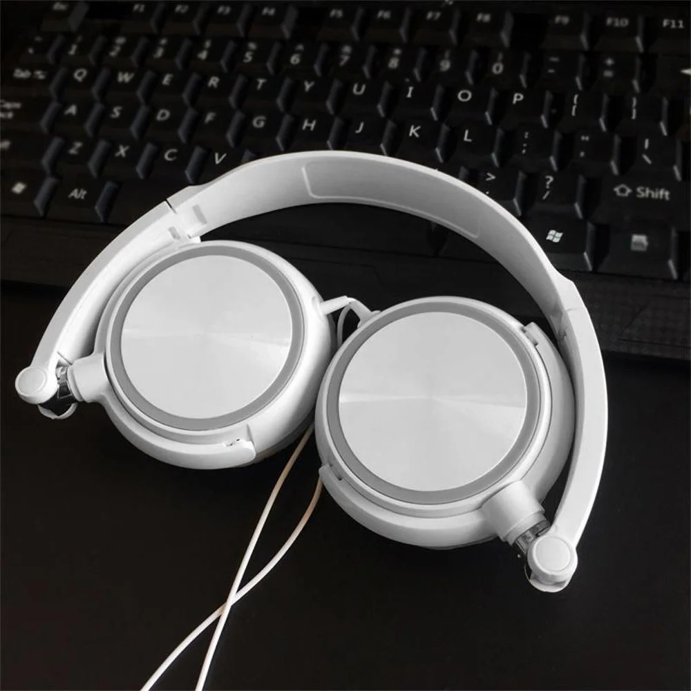 New HD Sound Wired Headphones Over Ear Headsets Bass HiFi Sound Music Stereo Earphone Flexible Adjustable Headset
New HD Sound Wired Headphones Over Ear Headsets Bass HiFi Sound Music Stereo Earphone Flexible Adjustable Headset
