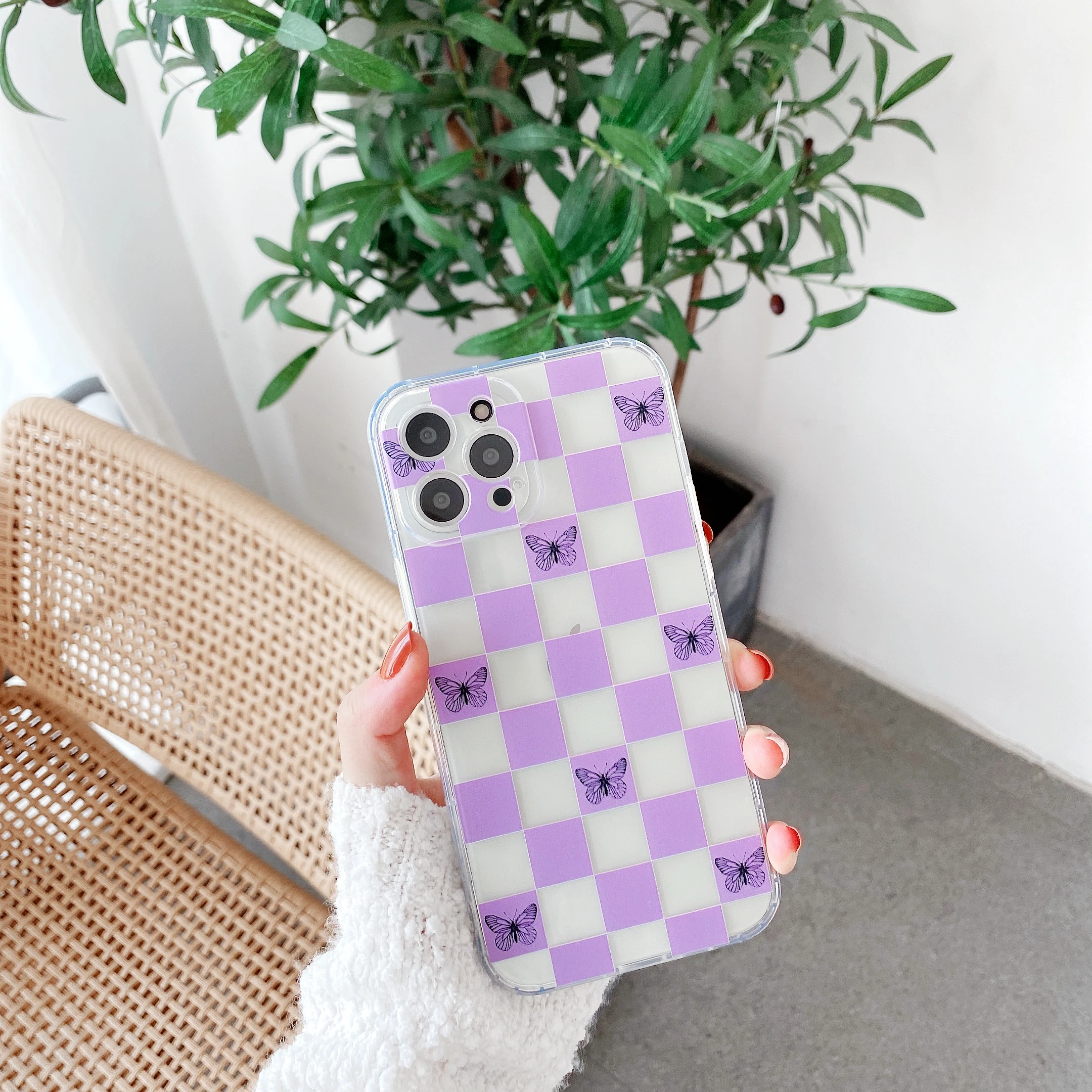 Clear Purple Grid Butterfly Case For Iphone 7 8 Plus xs xr x 11 Pro SE 2020 Case Soft Silicone Protection Lens Cover For 12 Max
Clear Purple Grid Butterfly Case For Iphone 7 8 Plus xs xr x 11 Pro SE 2020 Case Soft Silicone Protection Lens Cover For 12 Max