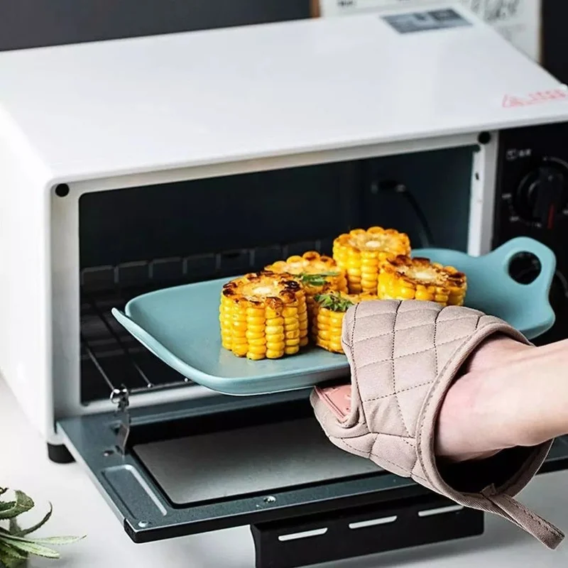 Silicone Insulation Anti-scalding Oven Glove Potholder Kitchen Gloves Tray Dish Bowl Holder Hand Clip Kitchens Tool
Silicone Insulation Anti-scalding Oven Glove Potholder Kitchen Gloves Tray Dish Bowl Holder Hand Clip Kitchens Tool