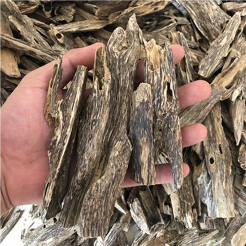 High Quality Natural Agarwood Insects Leak Soothe The Nerves To Help Sleep Natural Home Aromatherapy
High Quality Natural Agarwood Insects Leak Soothe The Nerves To Help Sleep Natural Home Aromatherapy