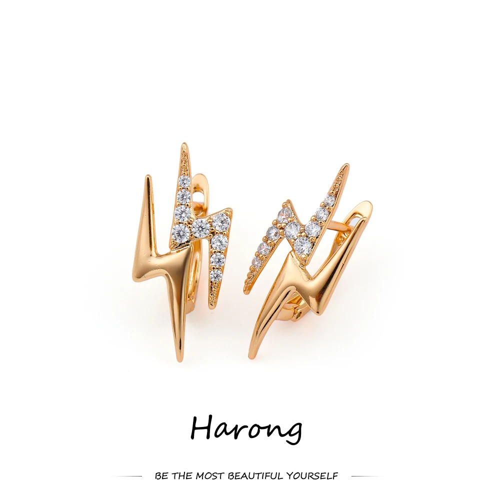 Harong Trend Copper Lightning Shape Stud Earrings Gold Metal Inlaid Crystal Luxury Female Jewelry Accessories Aesthetic Gift
Harong Trend Copper Lightning Shape Stud Earrings Gold Metal Inlaid Crystal Luxury Female Jewelry Accessories Aesthetic Gift
