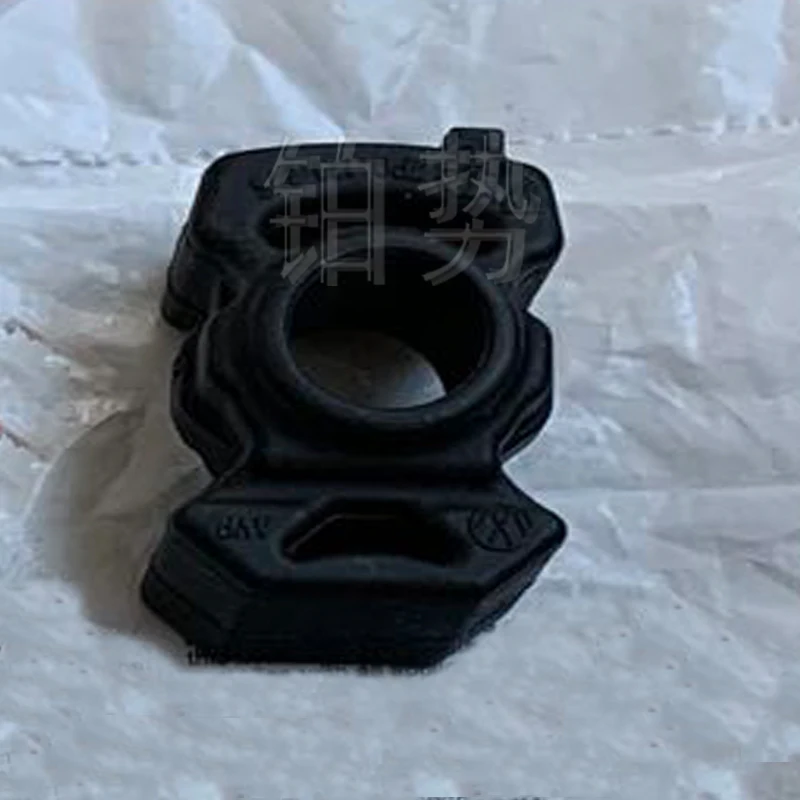 Car Rubber bearing pub licT oua reg Ben tle yGT Por sch ePa nam era Water tank bracket Water tank rubber pier Water tank clamp
Car Rubber bearing pub licT oua reg Ben tle yGT Por sch ePa nam era Water tank bracket Water tank rubber pier Water tank clamp