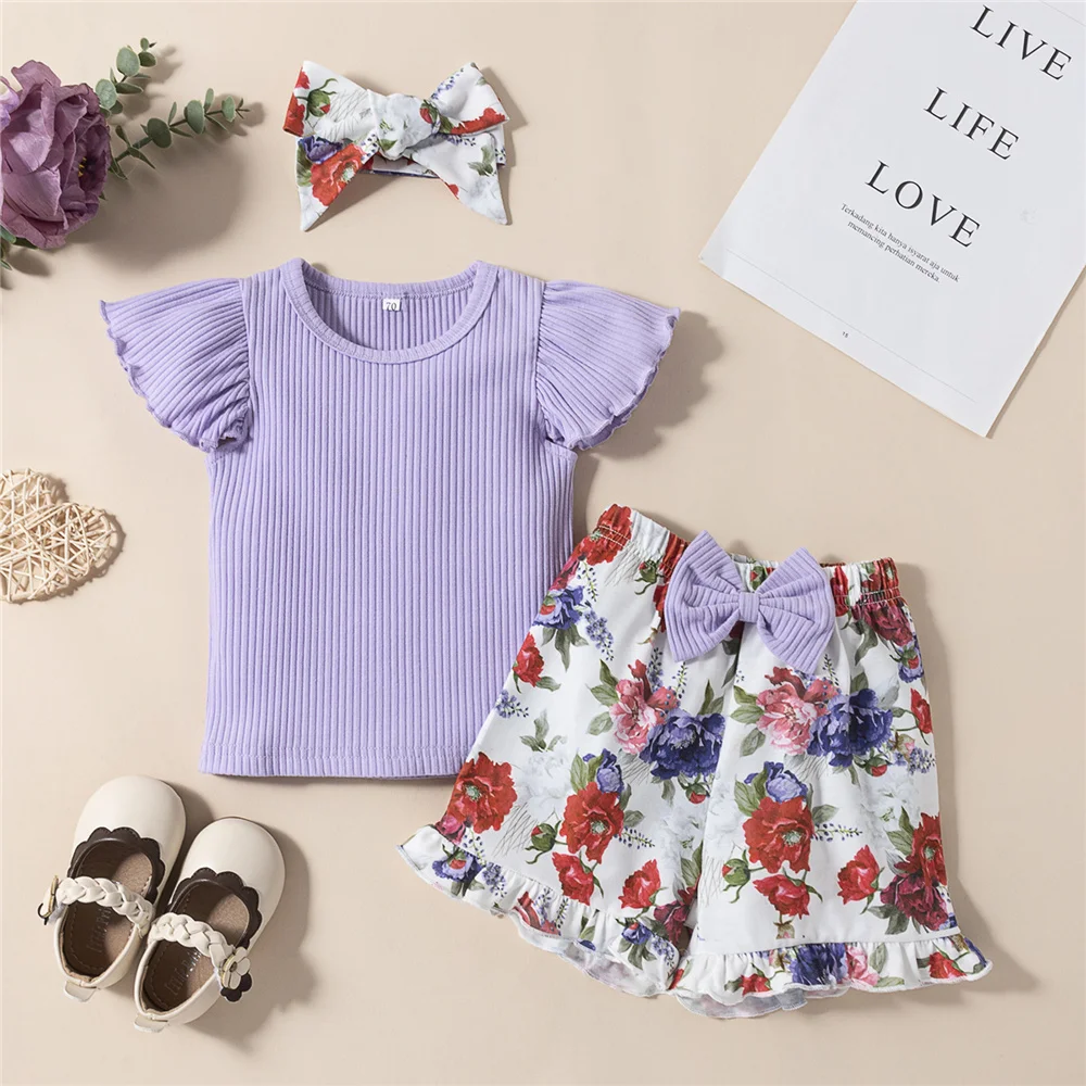 2022 Summer Toddler Baby Girl Cute Set Solid Color Ruffles Short-Sleeve Rib Tops Soft T-Shirt Floral Print Shorts With Headband
2022 Summer Toddler Baby Girl Cute Set Solid Color Ruffles Short-Sleeve Rib Tops Soft T-Shirt Floral Print Shorts With Headband
