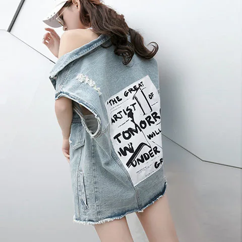 Summer Hole Denim Vest Women Korean Character Printing Sleeveless Turn-down Jean Vest Tops Female Loose Short Jacket Streetwear
Summer Hole Denim Vest Women Korean Character Printing Sleeveless Turn-down Jean Vest Tops Female Loose Short Jacket Streetwear