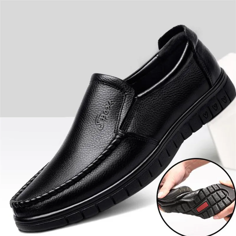 New men's leather shoes fashion leather comfortable light soft bottom non-slip casual walking shoes men insole designer
New men's leather shoes fashion leather comfortable light soft bottom non-slip casual walking shoes men insole designer
