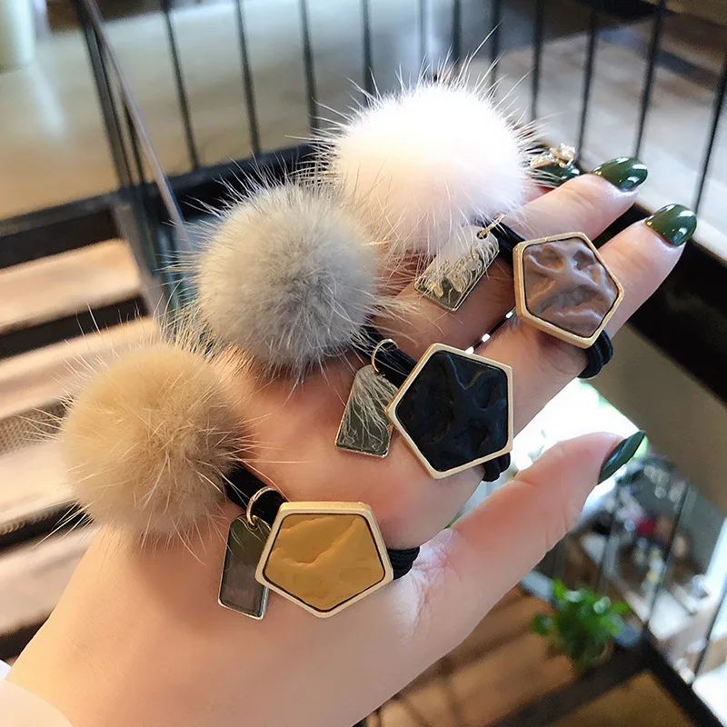 Autumn and winter new mink hair accessories net red tie hair rubber band headdress girl hair ring Sen female tie head rope
Autumn and winter new mink hair accessories net red tie hair rubber band headdress girl hair ring Sen female tie head rope
