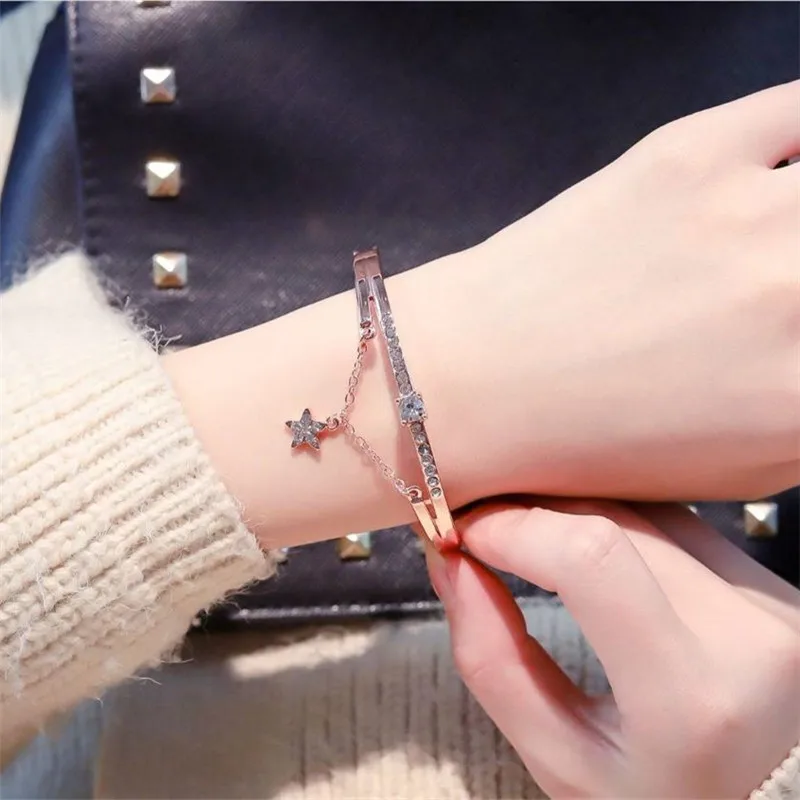 MREURIO Women's Alloy Bracelet Simple Star Rhinestones Tension Setting Bangles Bracelets For Women Charm Jewelry Gifts
MREURIO Women's Alloy Bracelet Simple Star Rhinestones Tension Setting Bangles Bracelets For Women Charm Jewelry Gifts