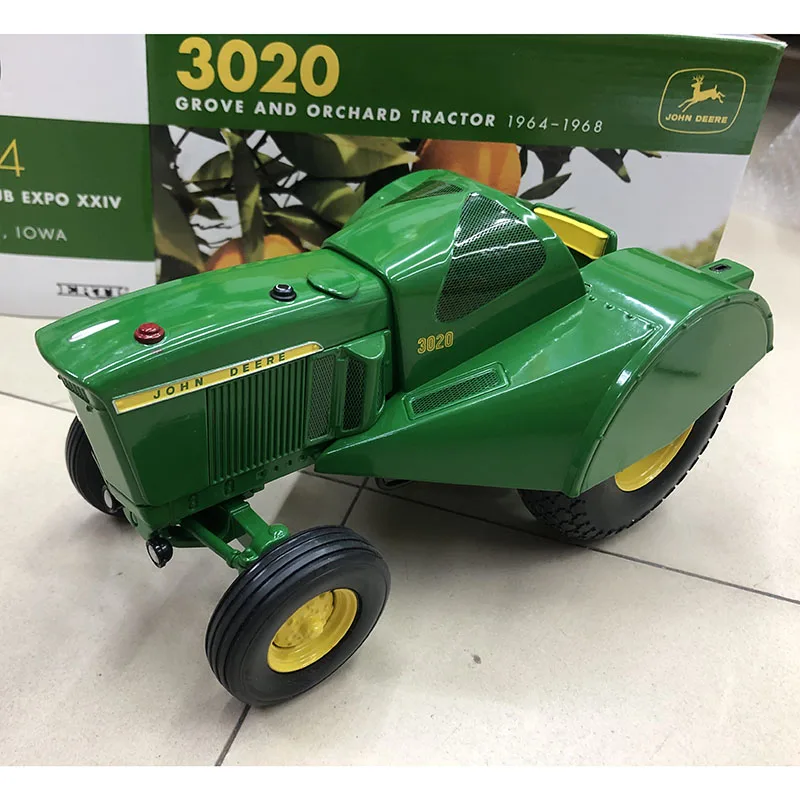 ERTL 1:16 Scale Deere 3020 Tractor Engineering Vehicle Alloy Simulation Agricultural Machinery Die-casting Model Boy Toys 16244A
ERTL 1:16 Scale Deere 3020 Tractor Engineering Vehicle Alloy Simulation Agricultural Machinery Die-casting Model Boy Toys 16244A