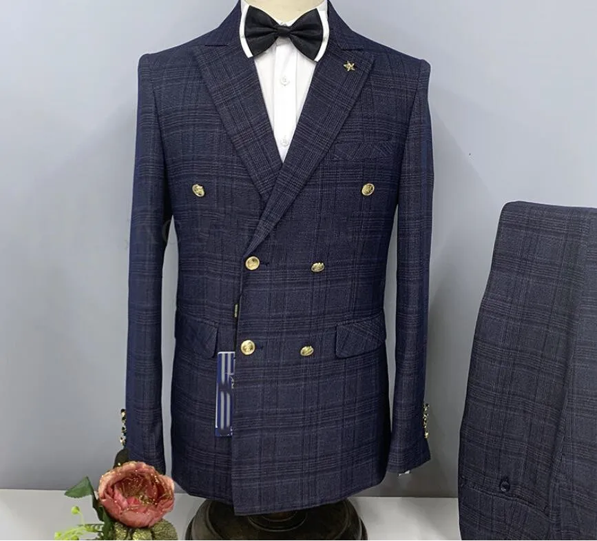 New Double-breasted Plaid Wedding Mens Suits Slim Fit Bridegroom Tuxedos 2 Piece Custom made Suit Gold button Formal Prom Blazer
New Double-breasted Plaid Wedding Mens Suits Slim Fit Bridegroom Tuxedos 2 Piece Custom made Suit Gold button Formal Prom Blazer