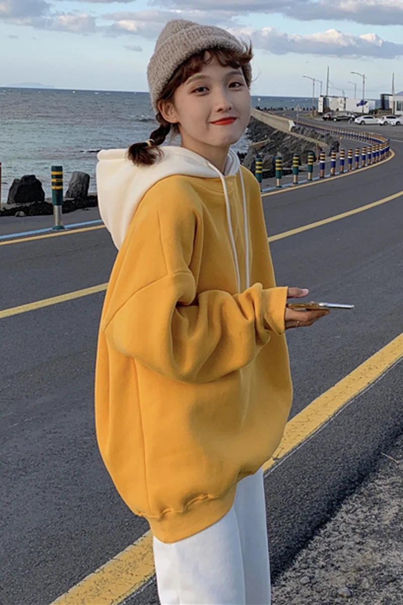 Autumn 2020 New Korean Women's Hooded Plush Top Medium Length Loose Long Sleeve Fashionable
Autumn 2020 New Korean Women's Hooded Plush Top Medium Length Loose Long Sleeve Fashionable