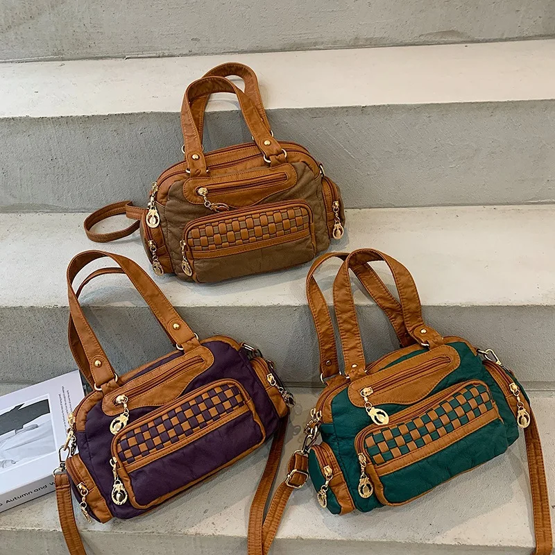 leisure large capacity PU leather handbag women's fashion simple soft leather messenger retro trend shoulder bag top handle
leisure large capacity PU leather handbag women's fashion simple soft leather messenger retro trend shoulder bag top handle
