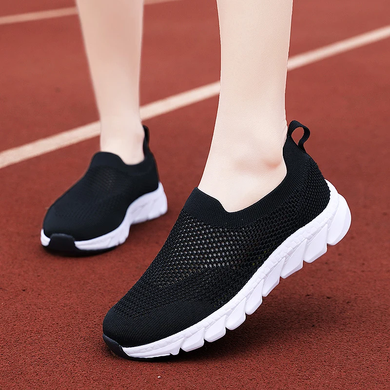 2020 Women Shoes Spring Casual Breathable Flying Woven Women Shoes Light Flat Shoes Women Casual Sneakers Flats Ladies Shoes 
2020 Women Shoes Spring Casual Breathable Flying Woven Women Shoes Light Flat Shoes Women Casual Sneakers Flats Ladies Shoes