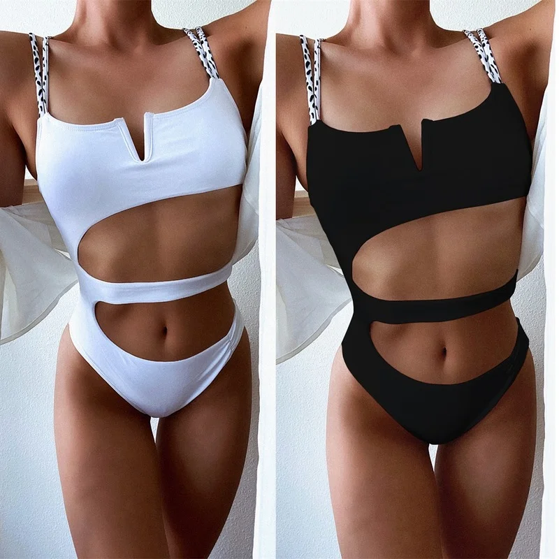 New Sexy 2020 V Neck Tummy Cut Out One Piece Swimsuit Women Swimwear Female Asymmmetrical Bather Bathing Suit Swim Lady
New Sexy 2020 V Neck Tummy Cut Out One Piece Swimsuit Women Swimwear Female Asymmmetrical Bather Bathing Suit Swim Lady