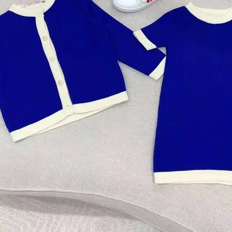 Per-sale Shipment In Mid-March 2021 Spring GU Toddler Girl Clothes Blue Jacket & Dress Fashion Clothes Size 90-170cm
Per-sale Shipment In Mid-March 2021 Spring GU Toddler Girl Clothes Blue Jacket & Dress Fashion Clothes Size 90-170cm