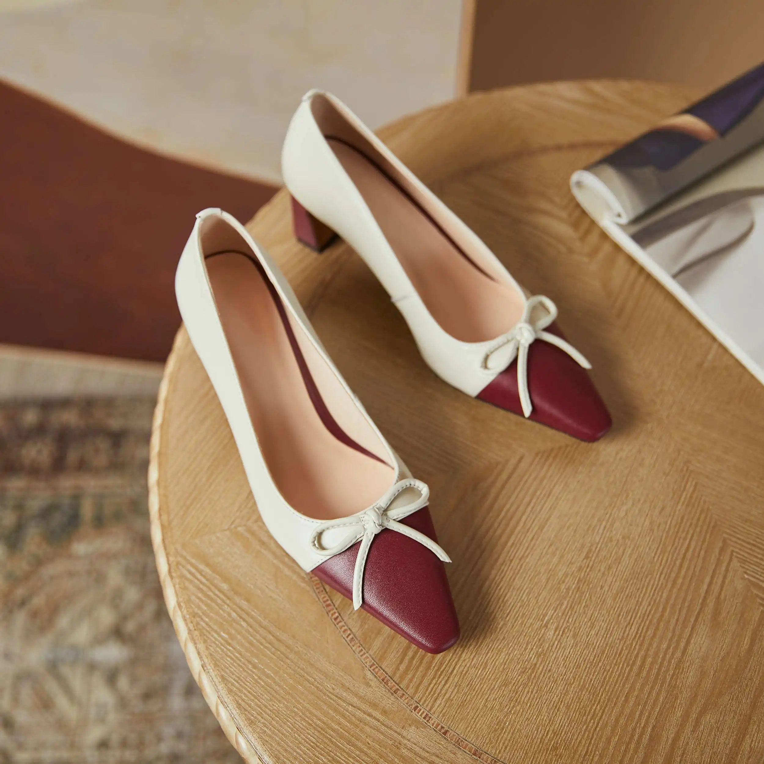 Krazing pot big size cow leather little square toe high heels mixed colors butterfly-knot retro fashion slip on women pumps L82 
Krazing pot big size cow leather little square toe high heels mixed colors butterfly-knot retro fashion slip on women pumps L82