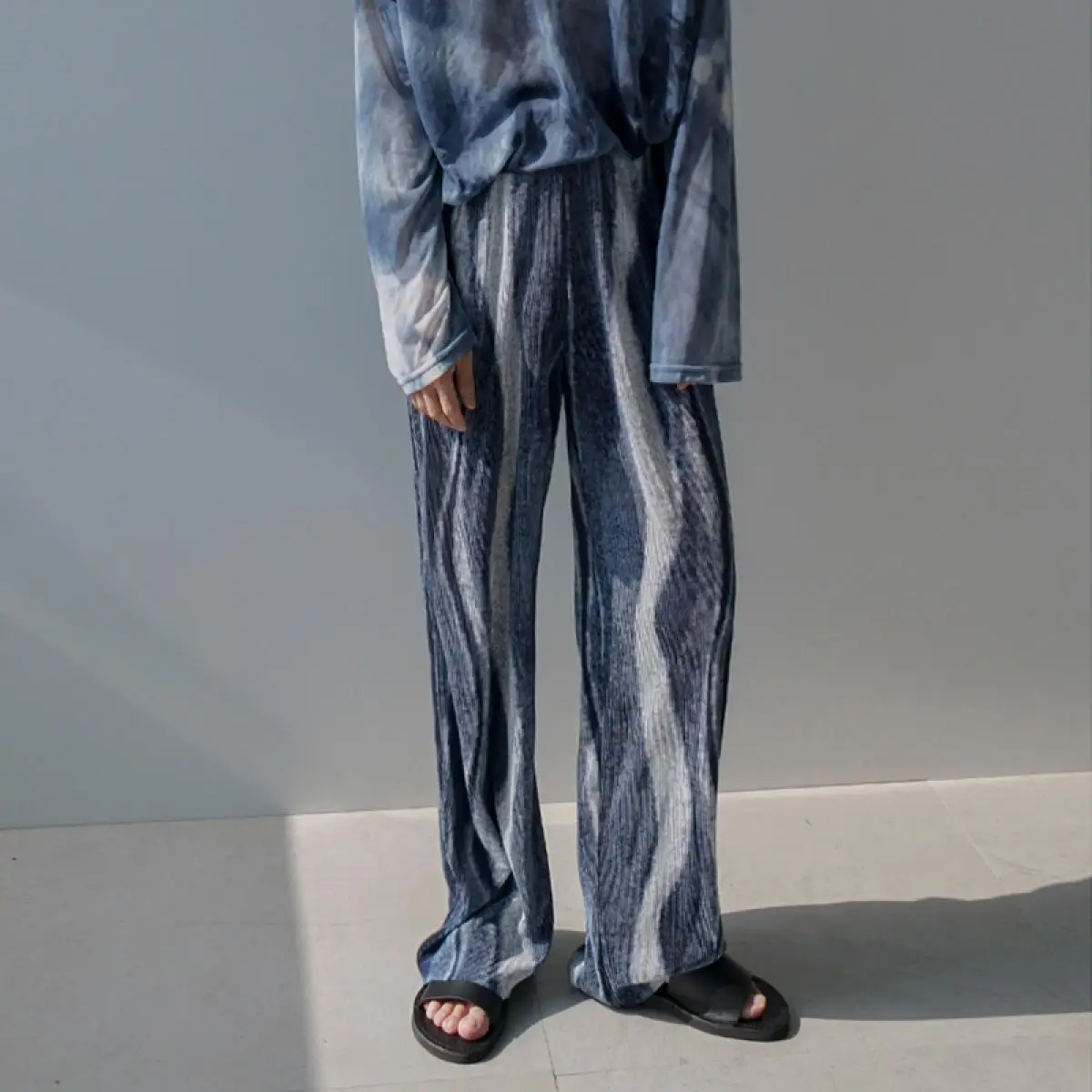 Korean Style Men's Pleated Straight Pants Chic Loose Casual Pants Elastic Waist Wide Leg Pants 2021 Spring Summer New Y6138
Korean Style Men's Pleated Straight Pants Chic Loose Casual Pants Elastic Waist Wide Leg Pants 2021 Spring Summer New Y6138