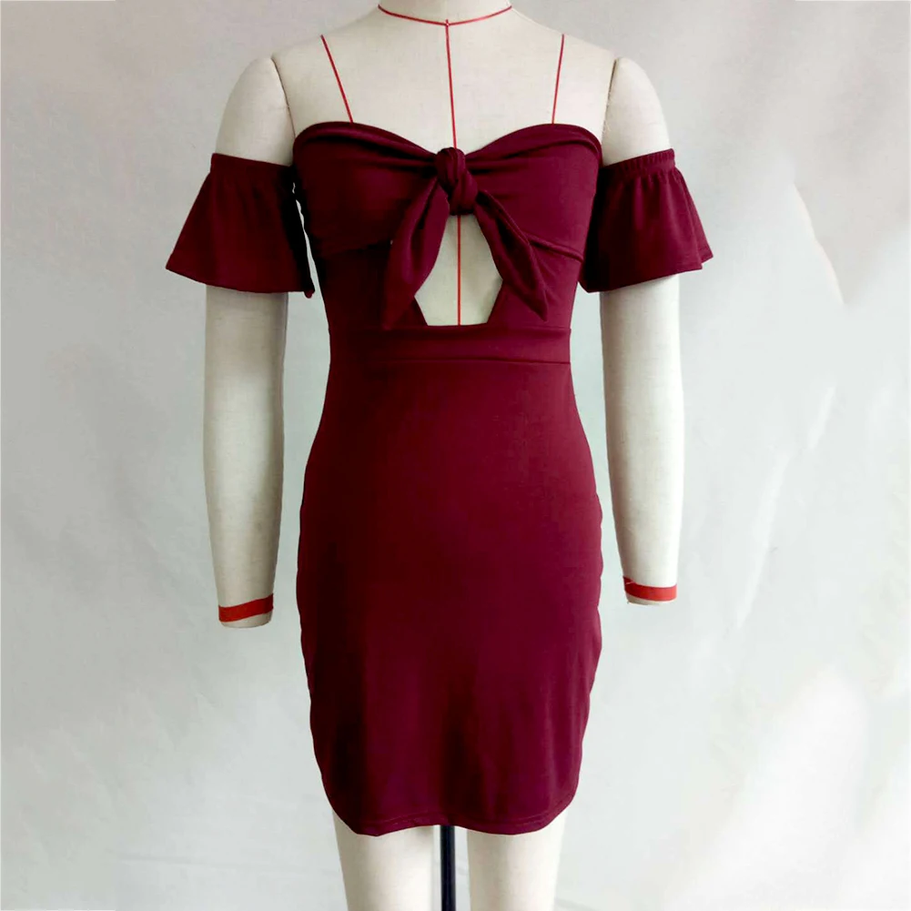 Women Sexy Ruffled Hem Strapless Hollow out Chest Bandage Bodycon Mini Dress 
Women Sexy Ruffled Hem Strapless Hollow out Chest Bandage Bodycon Mini Dress