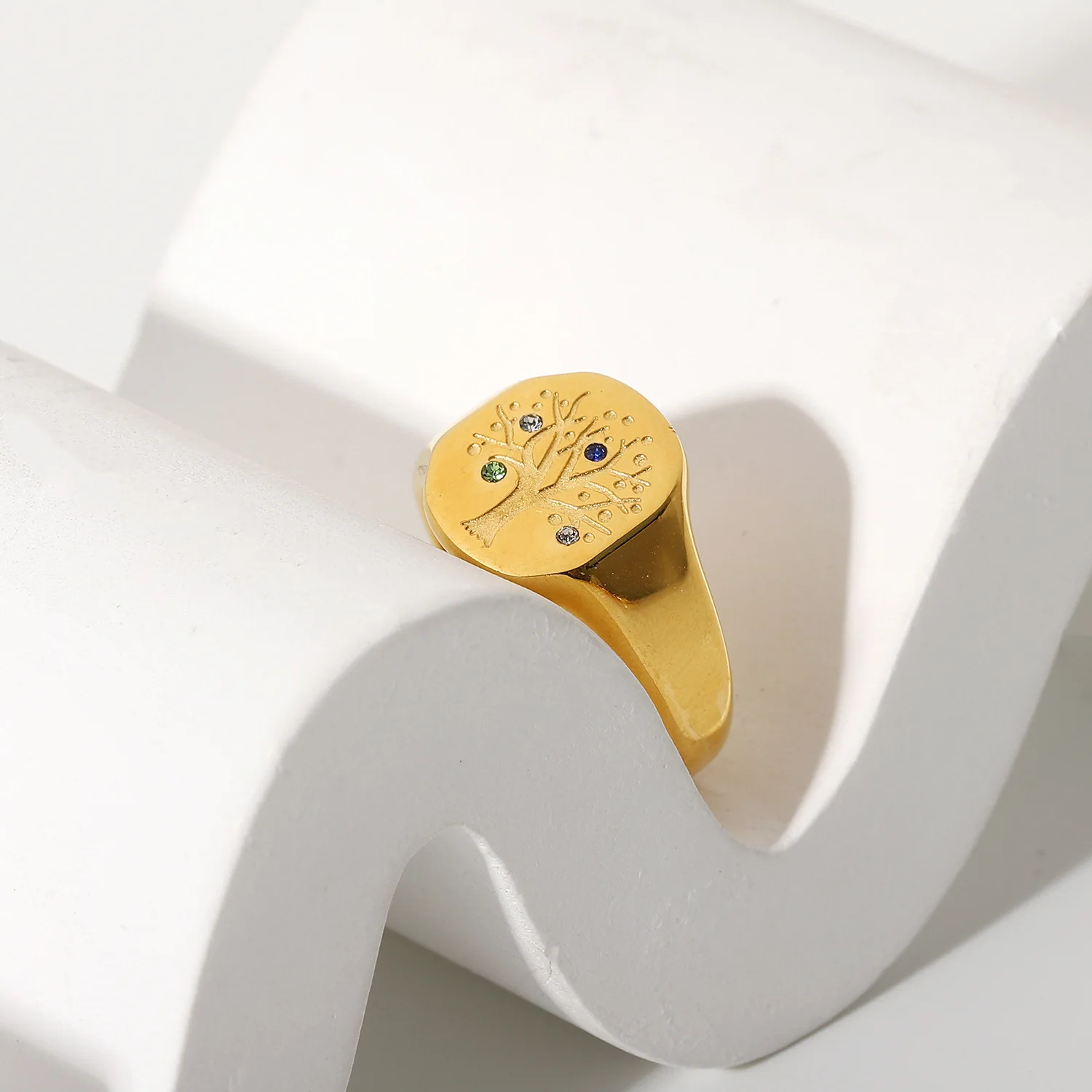 Gold Plated 316L Stainless Steel Life of Tree Rings For Women Heart Shape Chunky Finger Rings Waterproof Jewelry Gifts
Gold Plated 316L Stainless Steel Life of Tree Rings For Women Heart Shape Chunky Finger Rings Waterproof Jewelry Gifts