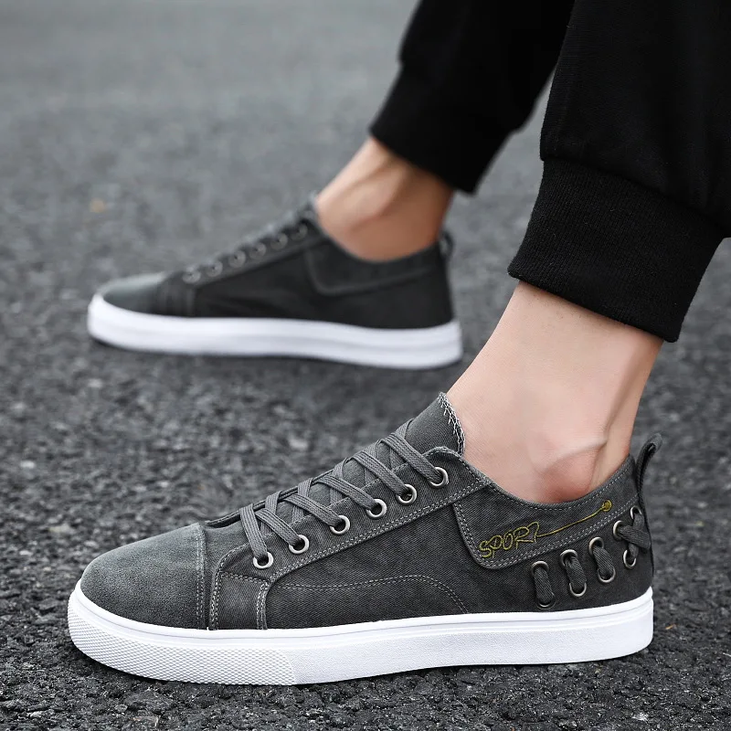 Men Shoes Breathable Low Denim Canvas Shoes Fashion Lace-Up Men's Casual Shoes Flat Spring Autumn Mens Sneakers Zapatos Hombre
Men Shoes Breathable Low Denim Canvas Shoes Fashion Lace-Up Men's Casual Shoes Flat Spring Autumn Mens Sneakers Zapatos Hombre