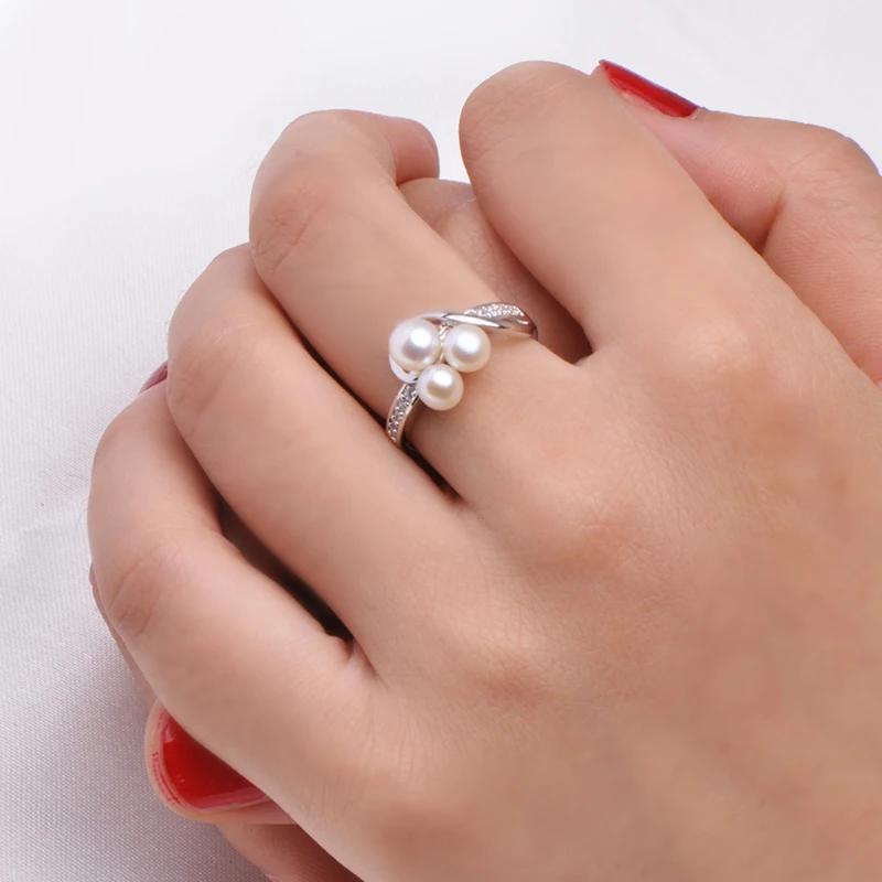 925 Sterling Silver White Pearl Ring for Women made with Freshwater pearl Pearl Rings
925 Sterling Silver White Pearl Ring for Women made with Freshwater pearl Pearl Rings