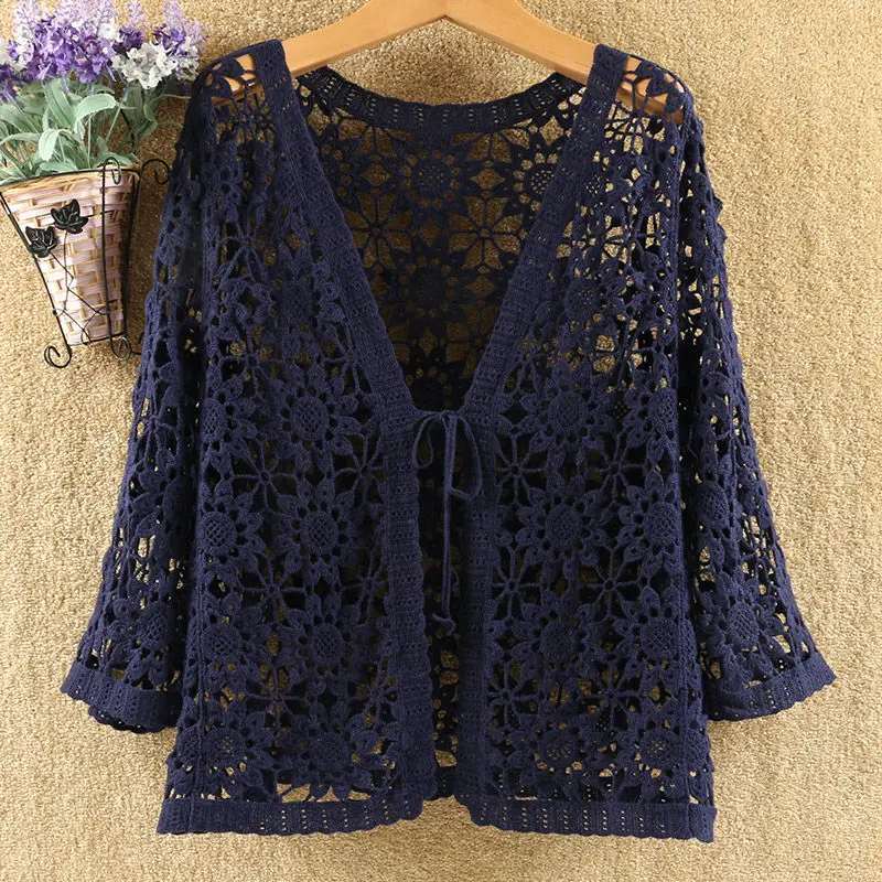 Sexy Hollow Lace Sunscreen Cardigan Sweater Women Wide Loose Air Conditioning Knitted Sweater Thin Section Female Spring Autumn
Sexy Hollow Lace Sunscreen Cardigan Sweater Women Wide Loose Air Conditioning Knitted Sweater Thin Section Female Spring Autumn