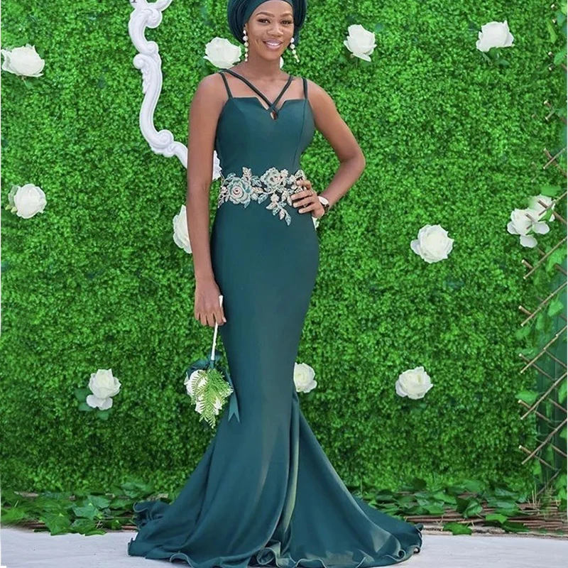 Teal Mermaid Bridesmaid Dresses Spaghetti Straps Sweep Train Appliques Sash Garden Wedding Guest Party Gowns Custom
Teal Mermaid Bridesmaid Dresses Spaghetti Straps Sweep Train Appliques Sash Garden Wedding Guest Party Gowns Custom