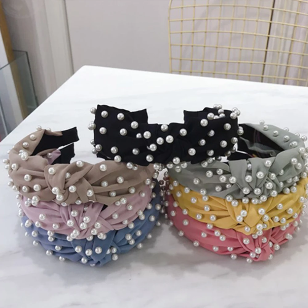 New Fashion hair accessories women's fabric solid color beaded beads full of knots wide-brimmed headband headband girl hair band 
New Fashion hair accessories women's fabric solid color beaded beads full of knots wide-brimmed headband headband girl hair band