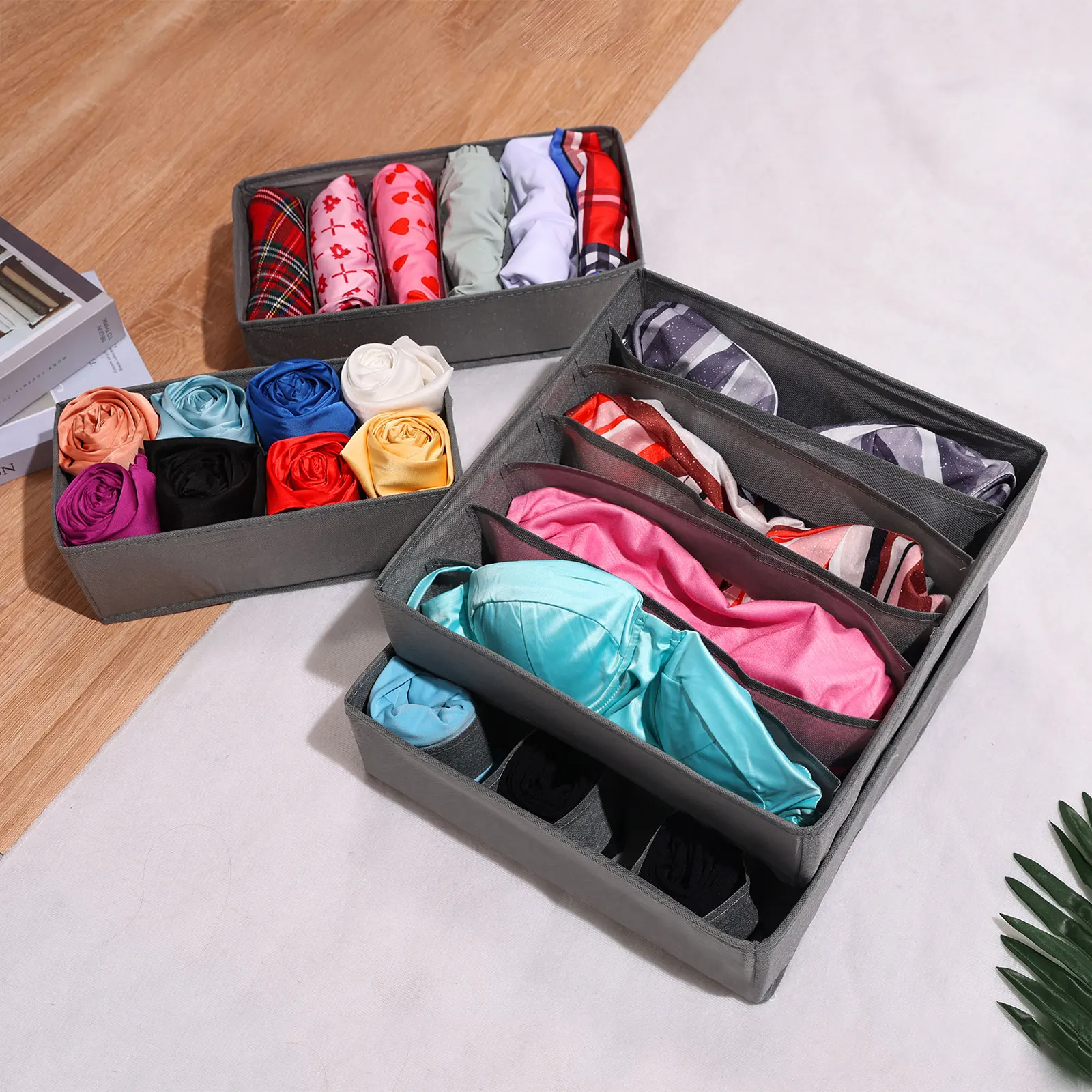 4PCS Non-woven Underwear Organizer storage box Foldable Ties Socks Bra Drawer Closet Organizer Separator storage Container
4PCS Non-woven Underwear Organizer storage box Foldable Ties Socks Bra Drawer Closet Organizer Separator storage Container