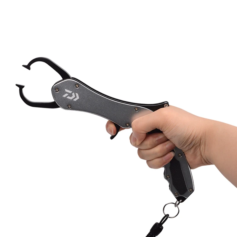 Daiwa Fish Lip Grip Aluminum Alloy Fish Gripper Fishing Pliers Hook Recover Cutter Line Split Ring Fishing Tool Fishing Gripper
Daiwa Fish Lip Grip Aluminum Alloy Fish Gripper Fishing Pliers Hook Recover Cutter Line Split Ring Fishing Tool Fishing Gripper