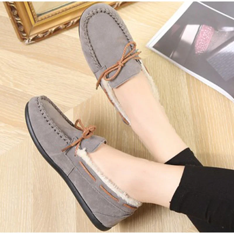 New hot sale women winter flat shoes warm plush soft sole women outdoor non-slip flocking loafers ladies casual flat shoes 2021
New hot sale women winter flat shoes warm plush soft sole women outdoor non-slip flocking loafers ladies casual flat shoes 2021