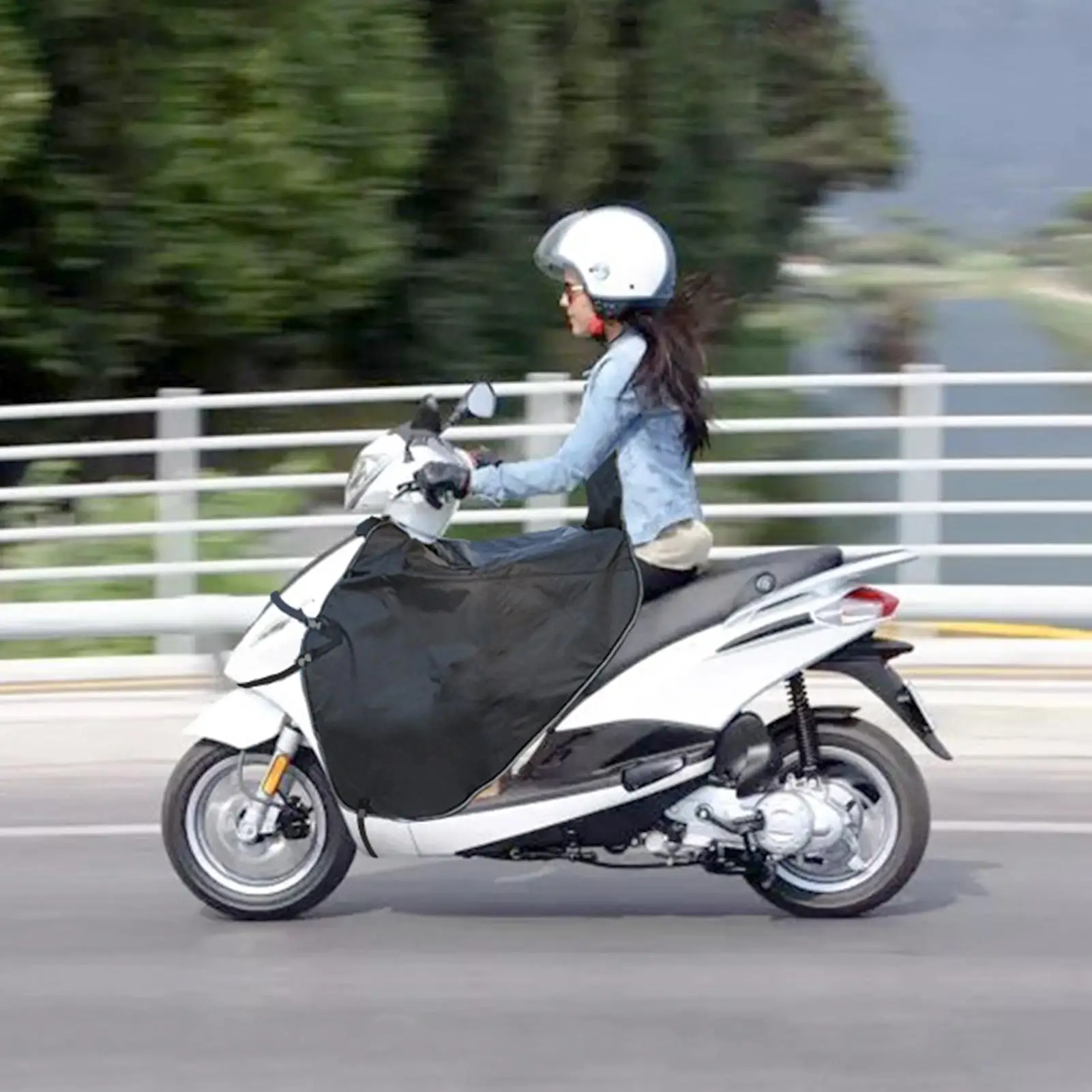 Scooter Waterproof Windproof Warm Leg Laps Apron Wear-Resistant Protector Cover 2020
Scooter Waterproof Windproof Warm Leg Laps Apron Wear-Resistant Protector Cover 2020