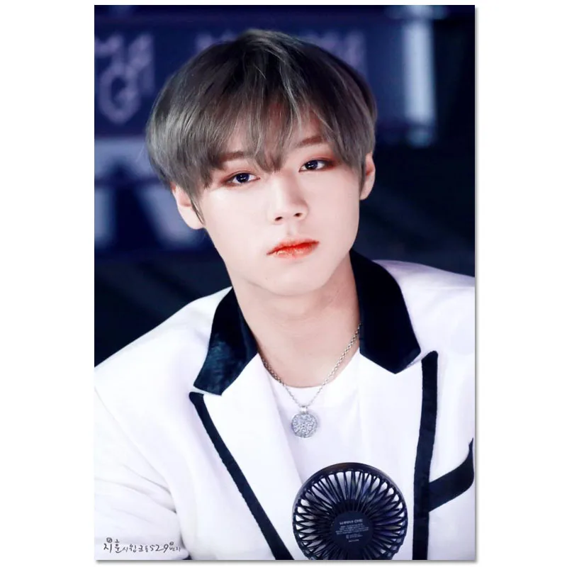 Настенный плакат PARK JIHOON на заказ, холст, плакат, искусство, ткань, настенный плакат, шелковая ткань, 30x45 см, 40x60 см
Настенный плакат PARK JIHOON на заказ, холст, плакат, искусство, ткань, настенный плакат, шелковая ткань, 30x45 см, 40x60 см