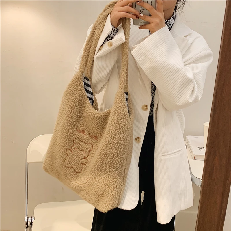 Fur Faux Large Capacity Cute Bear Soft Plush Shoulder Bags for Women 2021 New Fashion Fabric Shopping Tote Bags Ladies Handbags
Fur Faux Large Capacity Cute Bear Soft Plush Shoulder Bags for Women 2021 New Fashion Fabric Shopping Tote Bags Ladies Handbags