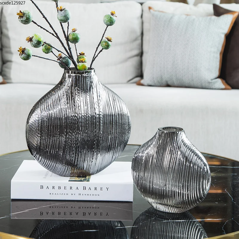 Creative Electroplating Glass Vase Silver Brushed Flower Arrangement Container Hydroponic Living Room Table Deco Vase Home Decor
Creative Electroplating Glass Vase Silver Brushed Flower Arrangement Container Hydroponic Living Room Table Deco Vase Home Decor