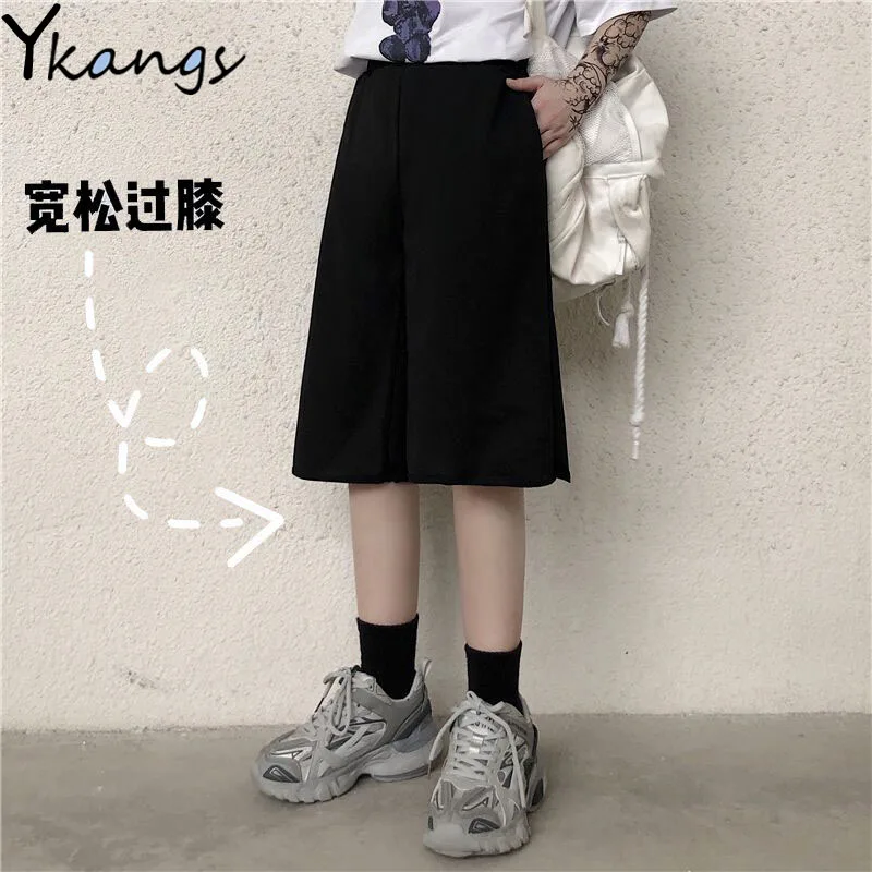 Шорты женские однотонные с завышенной талией, свободные прямые спортивные штаны с принтом, универсальные, в Корейском стиле, лето
Шорты женские однотонные с завышенной талией, свободные прямые спортивные штаны с принтом, универсальные, в Корейском стиле, лето