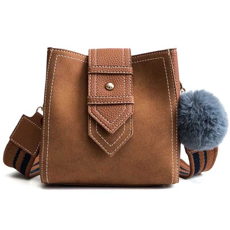 Matte Width Strap Bucket Large Capacity Bags with Hairball Accessories Crossbody Shoulder Bags
Matte Width Strap Bucket Large Capacity Bags with Hairball Accessories Crossbody Shoulder Bags