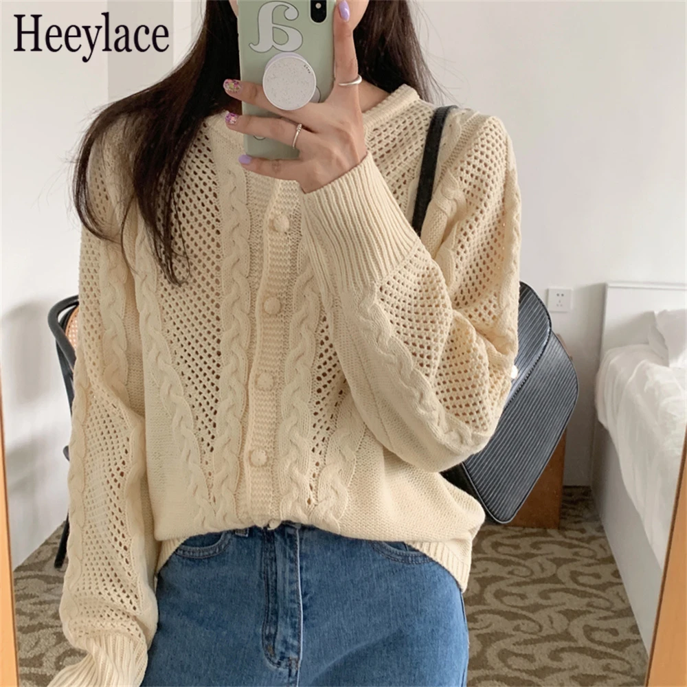 Gentle Hollow Out Knitted Sweaters Coats Sweet 2021 Chic High Quality Streetwear New Loose Stylish OL Autumn Tops
Gentle Hollow Out Knitted Sweaters Coats Sweet 2021 Chic High Quality Streetwear New Loose Stylish OL Autumn Tops