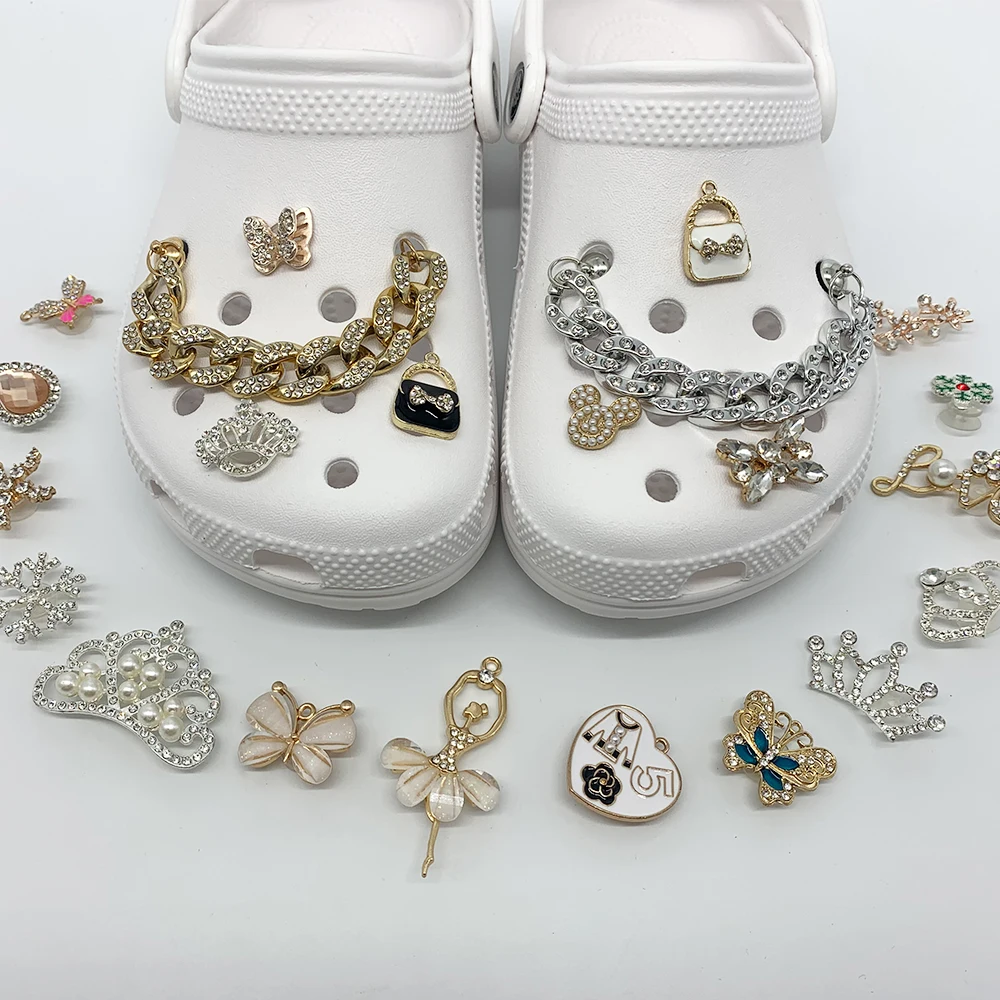 1pc Metal Crown Butterfly Rhinestone Pearl Shoe Charms Accessories Fit JIBZ Croc Garden Shoe Sandals Ornamnets Girls Gifts
1pc Metal Crown Butterfly Rhinestone Pearl Shoe Charms Accessories Fit JIBZ Croc Garden Shoe Sandals Ornamnets Girls Gifts